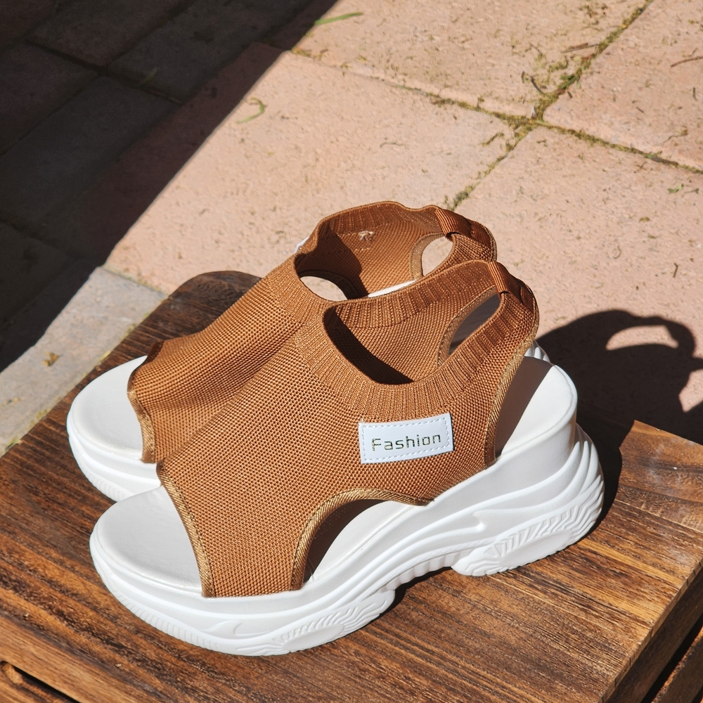 Women's Tan Knit Platform Wedge Sandals - Chunky White Sole Open Toe - Size 9.5